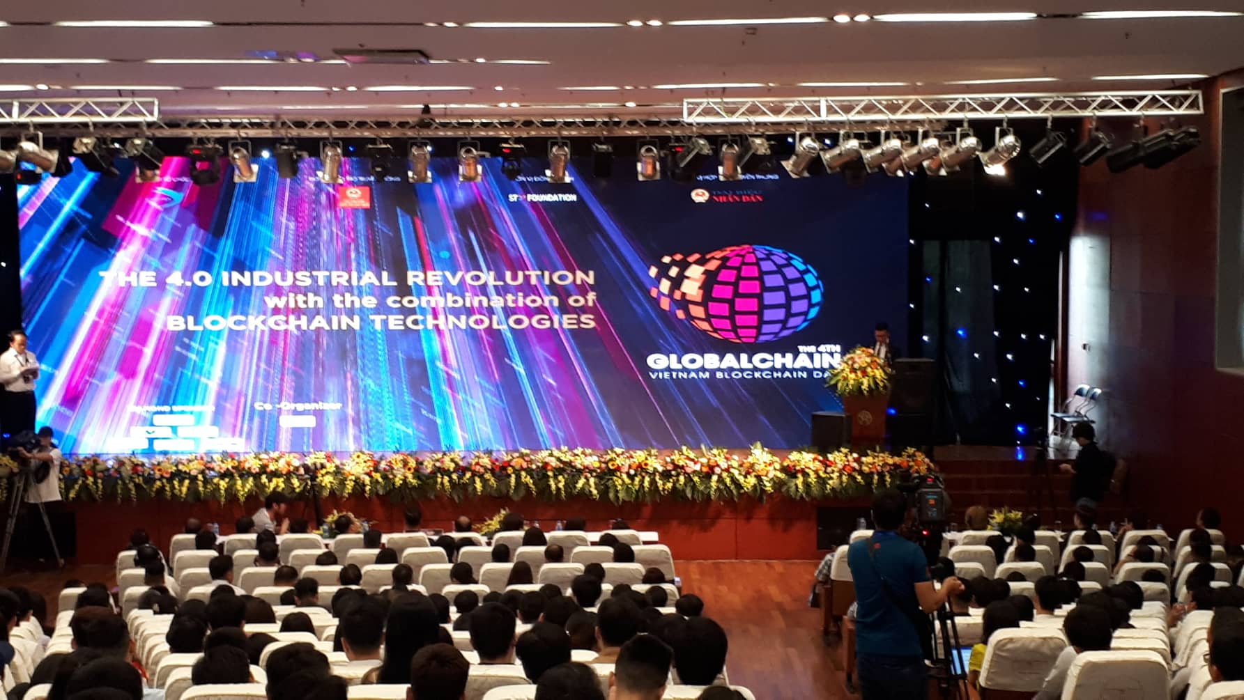 ung dung cong nghe blockchain de truyen tai du lieu an toan