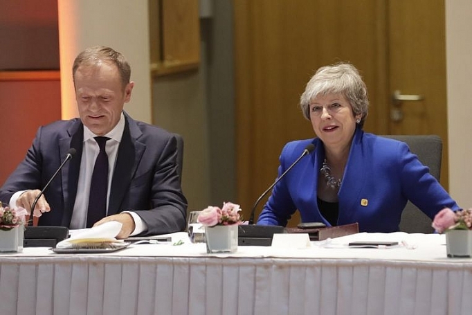 eu va anh dong y gia han brexit cho den ngay 31 thang 10