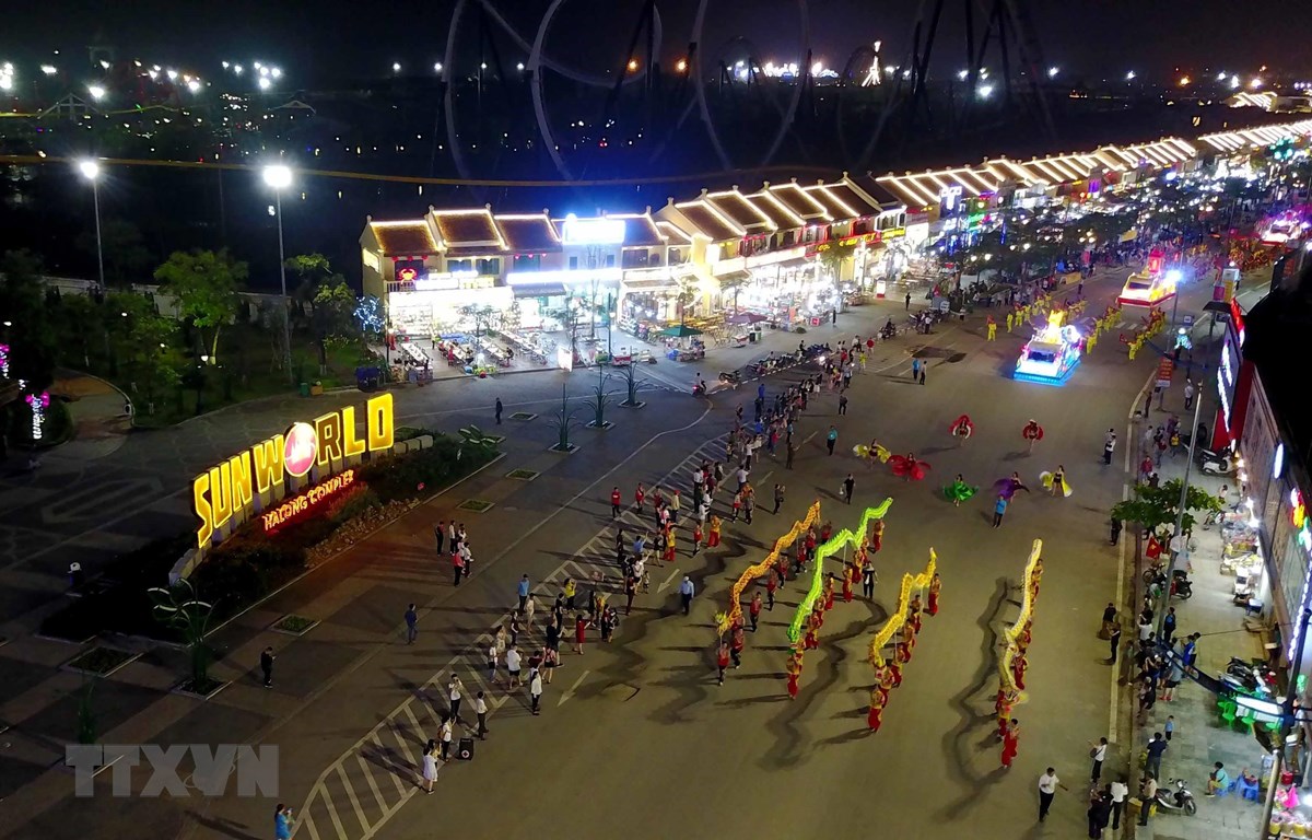 Carnaval Hạ Long lần đầu tiên được sân khấu hóa trong nhà carnaval ha long lan dau tien duoc san khau hoa trong nha