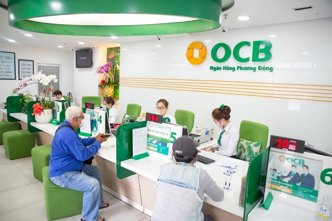 ocb trao hang chuc ngan qua tang bao ve suc khoe