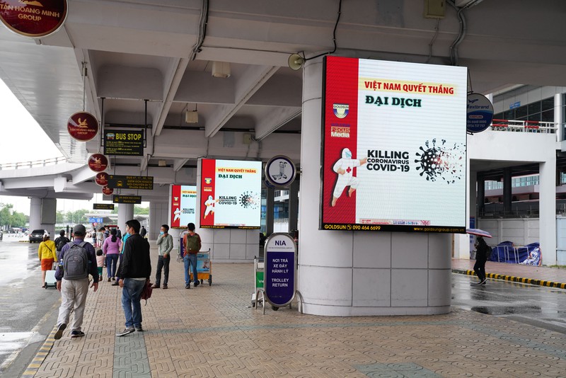 san bay noi bai khai thac an toan sau noi long cach ly xa hoi