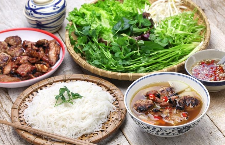 Báo Pháp giới thiệu những món ăn tuyệt vời cần thưởng thức ở Hà Nội