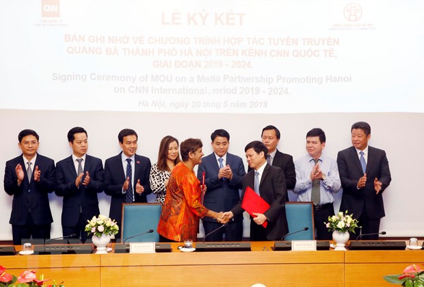 tang hop tac quang ba hinh anh thu do ha noi tren kenh cnn
