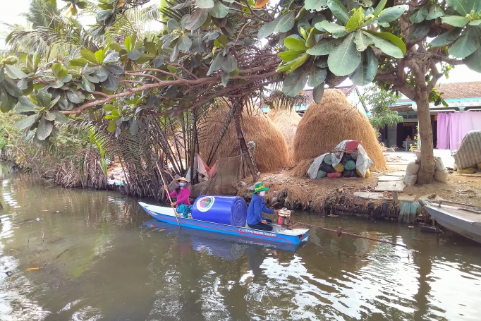 Hạn mặn lan sâu khiến Bến Tre thiếu nước ngọt nghiêm trọng han man lan sau khien ben tre thieu nuoc ngot nghiem trong