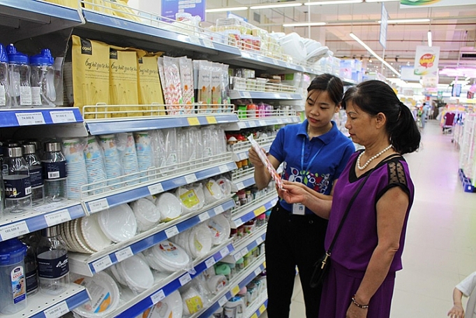 Tái cơ cấu kinh tế gắn với đổi mới mô hình tăng trưởng: Cụ thể hóa 4 nhiệm vụ tai co cau kinh te gan voi doi moi mo hinh tang truong cu the hoa 4 nhiem vu