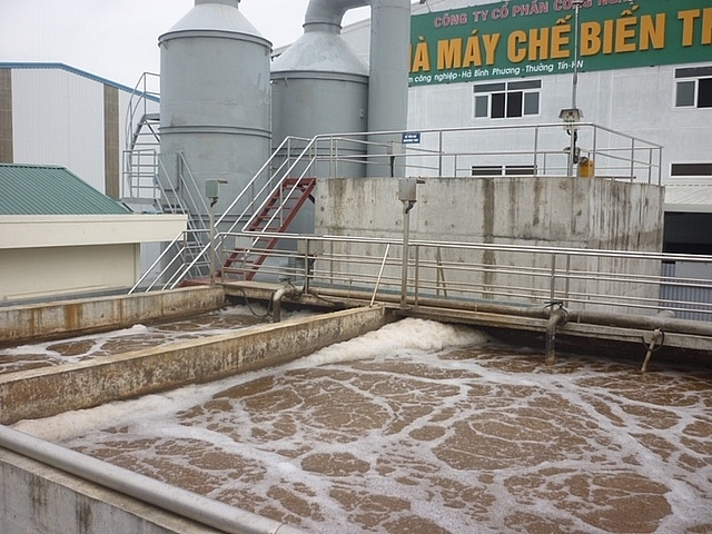 chinh phu ban hanh nghi dinh moi ve phi bao ve moi truong doi voi nuoc thai