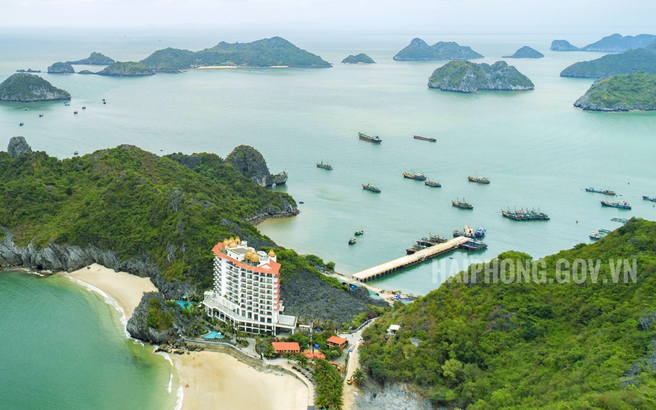 khanh thanh khach san mgallery cat ba khach san 5 sao dau tien tai khu du lich cat ba