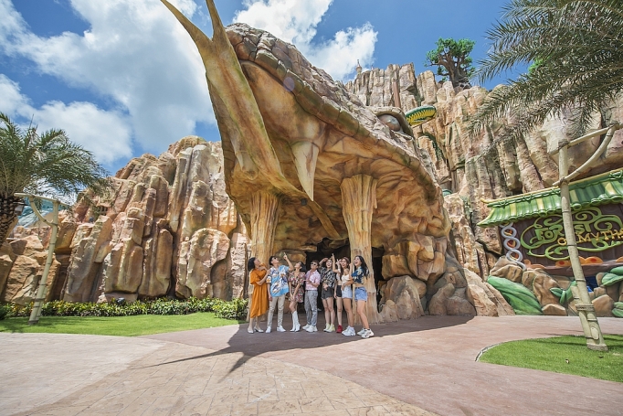 Cận cảnh VinWonders Phú Quốc trước “giờ G” can canh vinwonders phu quoc truoc gio g