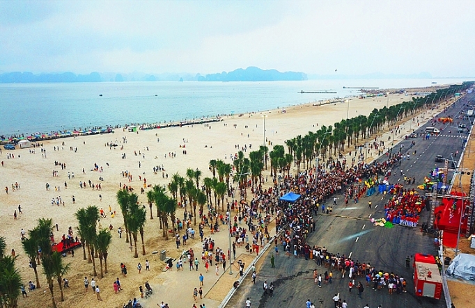 net pha cach cua du lich ha long