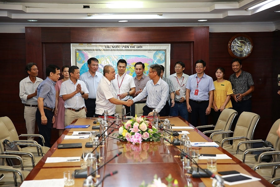 Bàn giao mặt bằng sạch cho dự án nâng cấp mở rộng NMLD Dung Quất ban giao mat bang sach cho du an nang cap mo rong nmld dung quat