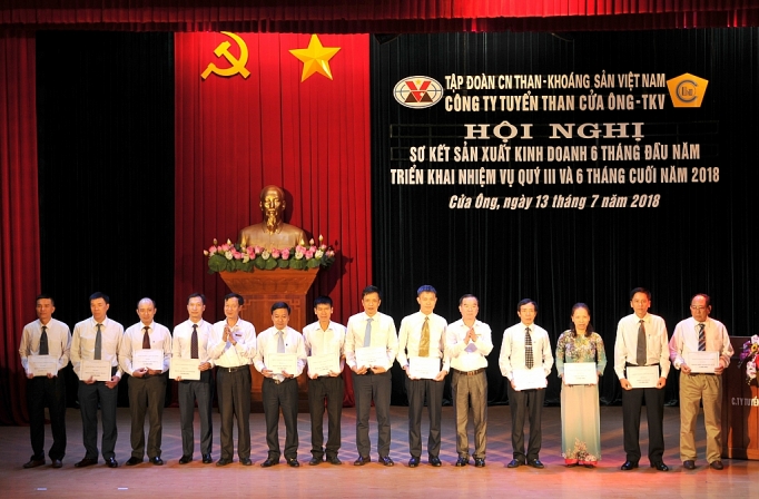 Tuyển than Cửa Ông hoàn thành kế hoạch 6 tháng đầu năm 2018 tuyen than cua ong hoan thanh ke hoach 6 thang dau nam 2018 106044