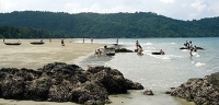 Quảng Ninh có thêm bãi tắm Vàn Chảy