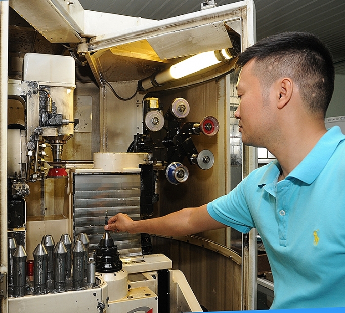 he thong theo doi va danh gia nganh cong nghiep can xay dung chien luoc cu the