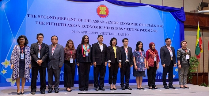 Hội nghị quan chức cao cấp về kinh tế ASEAN lần thứ 3: Thúc đẩy hợp tác kinh tế với các nước đối tác hoi nghi quan chuc cao cap ve kinh te asean lan thu 3 thuc day hop tac kinh te voi cac nuoc doi tac