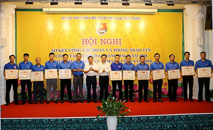 Tuổi trẻ than Mạo Khê - TKV tích cực đảm nhận công trình, phần việc khó tuoi tre than mao khe tkv tich cuc dam nhan cong trinh phan viec kho