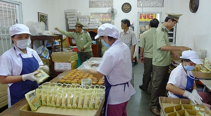 dam bao an toan thuc pham mua trung thu