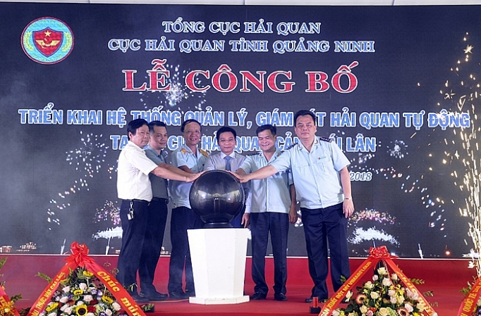 Triển khai quản lý, giám sát tự động hàng hóa xuất nhập khẩu tại Cảng Cái Lân trien khai quan ly giam sat tu dong hang hoa xuat nhap khau tai cang cai lan