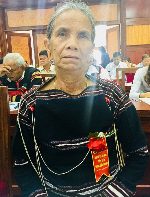 Gương sáng vùng biên giới guong sang vung bien gioi