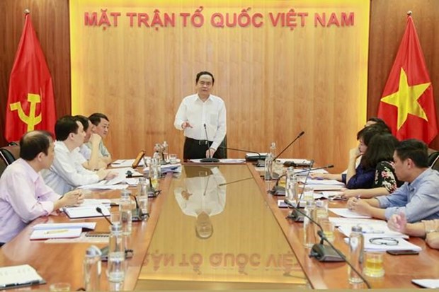 35 tac pham doat giai bao chi ve chong tham nhung lang phi