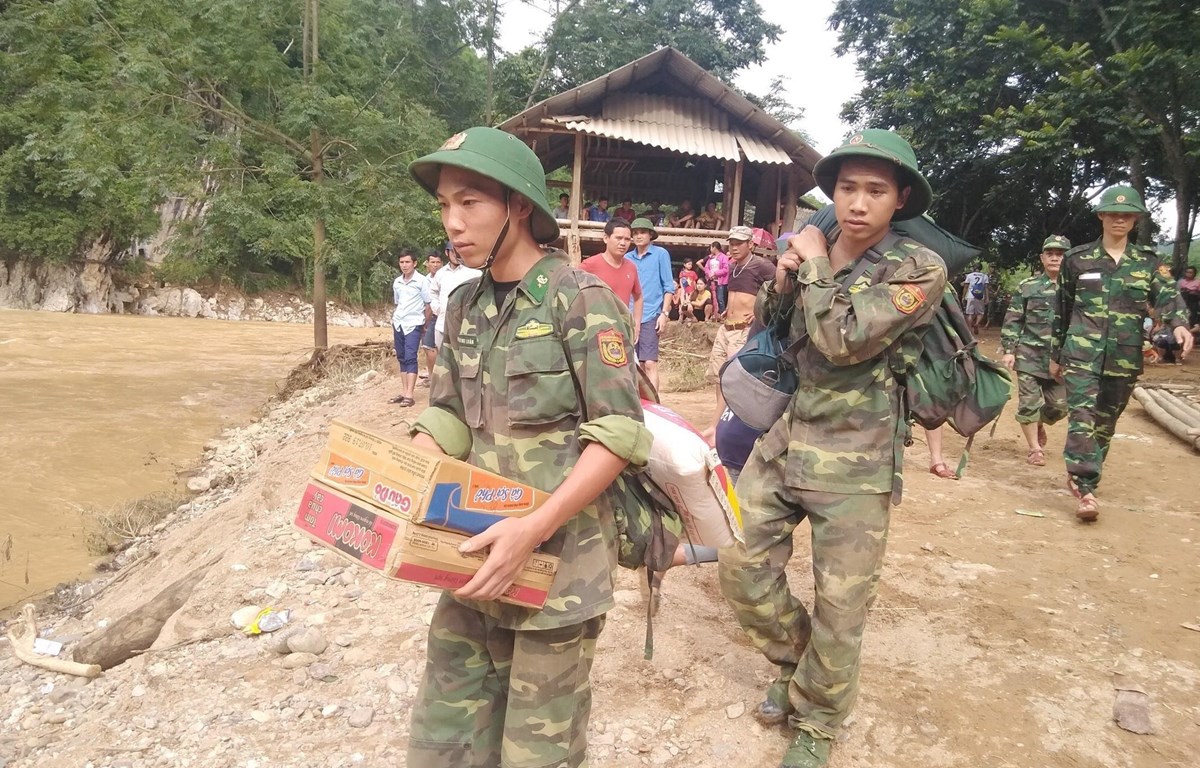 Thanh Hóa: Hỗ trợ bà con vùng lũ sớm ổn định cuộc sống thanh hoa ho tro ba con vung lu som on dinh cuoc song