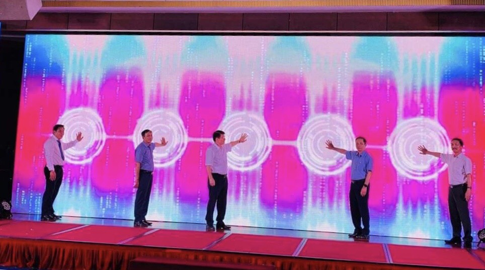 ra mat ngan hang du lieu nganh duoc