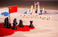 Leo thang “kinh điển” khi Mỹ tăng thêm 5% thuế quan đối với 550 tỷ USD hàng hóa Trung Quốc