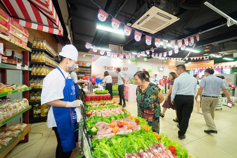 BRGMART tăng 300% lượng dự trữ nhóm hàng hóa thiết yếu ứng phó với dịch Covid-19