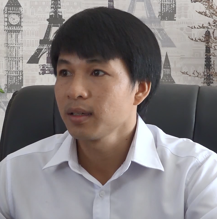 undefined 0311 ong phan van cojpg