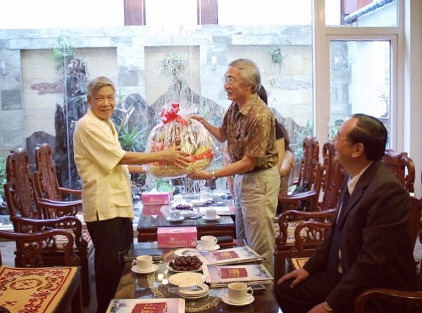 Kỷ niệm với Nguyên Tổng Bí thư Lê Khả Phiêu