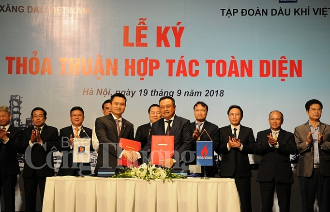 hai tap doan kinh te lon petrovietnam va petrolimex bat tay hop tac
