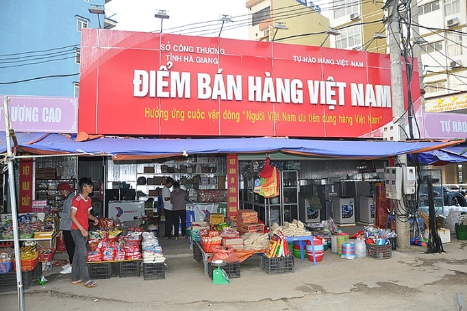 quang ba cho hang viet va nong san dia phuong