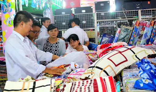 tich cuc dua hang viet ve khu cong nghiep khu che xuat