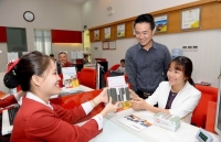 Giảm lãi suất điều hành: Ổn định mặt bằng lãi suất đầu ra