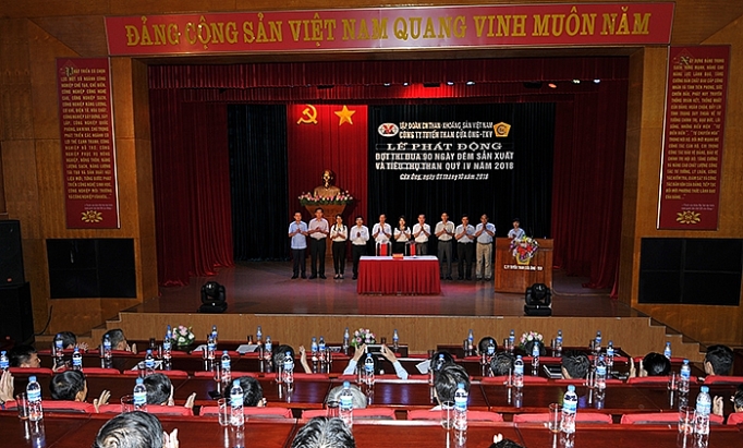 Tuyển than Cửa Ông phát động đợt thi đua cuối năm tuyen than cua ong phat dong thi dua hoan thanh vuot muc ke hoach sxkd quy iv2018