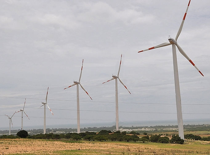 phat trien nang luong tai tao dieu chinh chinh sach de thu hut dau tu