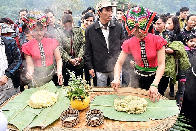 tuan van hoa du lich son la tai ha noi
