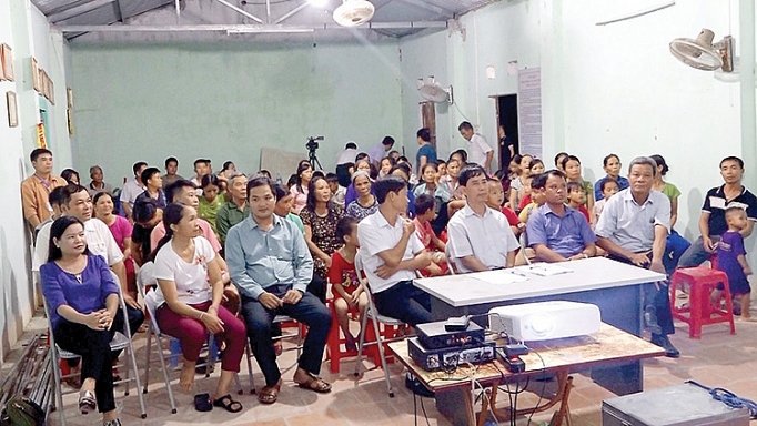 trung tam phat hanh phim va chieu bong lang son dua dien anh ve tan thon ban