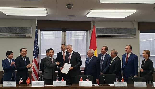 chuoi hoat dong cua bo truong bo cong thuong tran tuan anh tai hoa ky