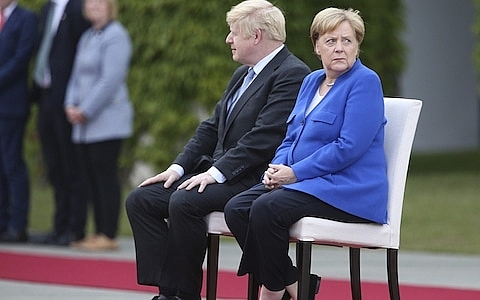 Chính phủ Anh thừa nhận thỏa thuận Brexit "về cơ bản là không thể" chinh phu anh thua nhan thoa thuan brexit ve co ban la khong the