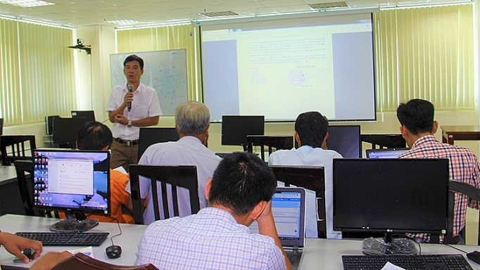 pc khanh hoa tang cuong kiem tra giam sat mua ban dien