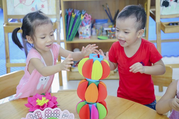 Đóng góp tích cực của sữa học đường với sức khỏe và dinh dưỡng trẻ em dong gop tich cuc cua sua hoc duong voi suc khoe va dinh duong tre em