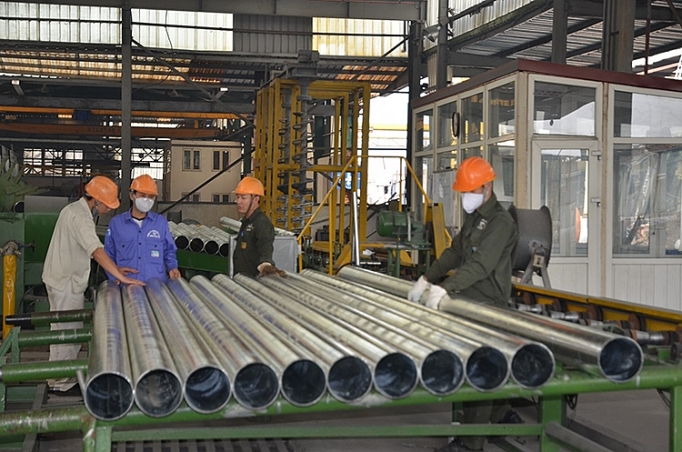 can chu dong ung pho