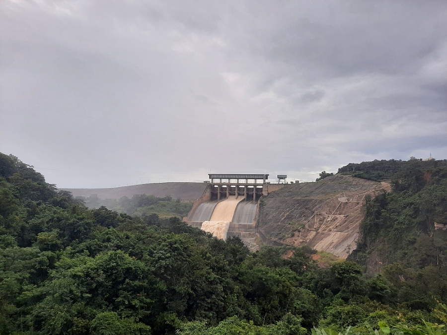 Nhà máy Thủy điện Ialy thực hiện xả tràn điều tiết