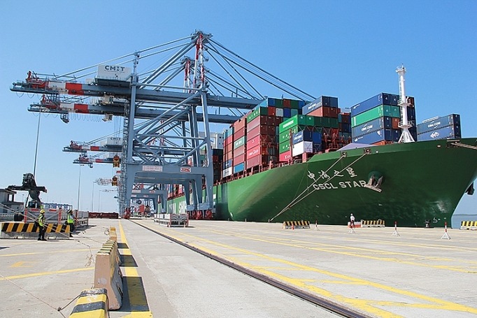 dua hang viet vao ba lan nam bat thi truong ket noi thong tin