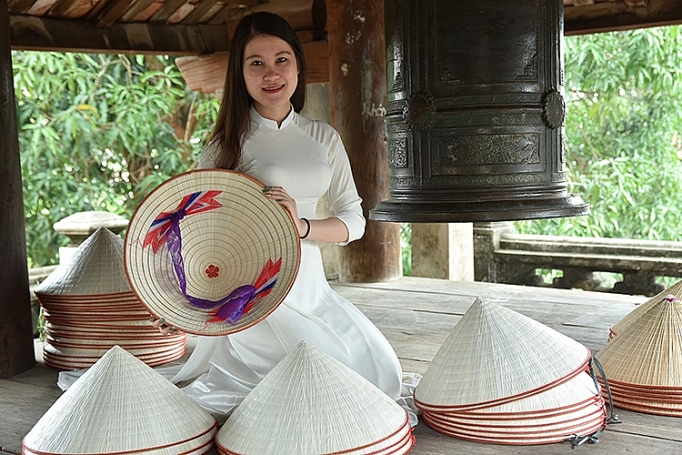 Nón làng Chuông gìn giữ hồn quê Việt non lang chuong gin giu hon que viet