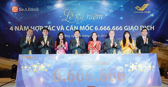 Seabank và Vnpost kỷ niệm 4 năm hợp tác, cán mốc 6.666.666 giao dịch seabank va vnpost ky niem 4 nam hop tac can moc 6666666 giao dich
