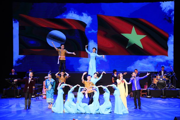 khai mac tuan van hoa viet nam tai lao nam 2019