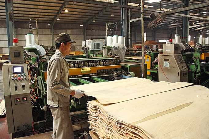 ngan chan gian lan xuat xu hang hoa bo cong thuong hanh dong kip thoi