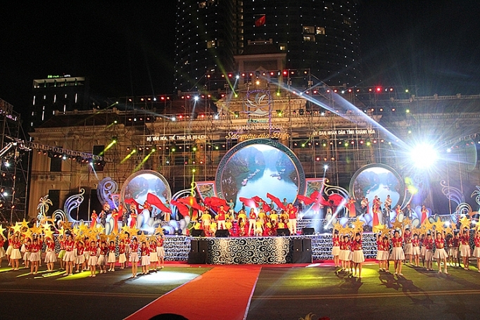 Chính thức khép lại Năm du lịch Quốc gia 2019 - Nha Trang, Khánh Hòa chinh thuc khep lai nam du lich quoc gia 2019 nha trang khanh hoa