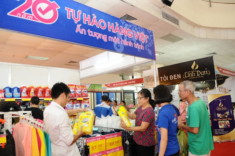 Bắc Ninh: Người dân “kết” hàng Việt bac ninh nguoi dan ket hang viet